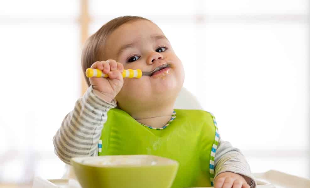 Unimed JF - Programa Materno-Infantil Unimed: especialista fala sobre introdução alimentar 
